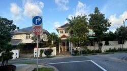 Jalan Pacheli (D19), Semi-Detached #575114211
